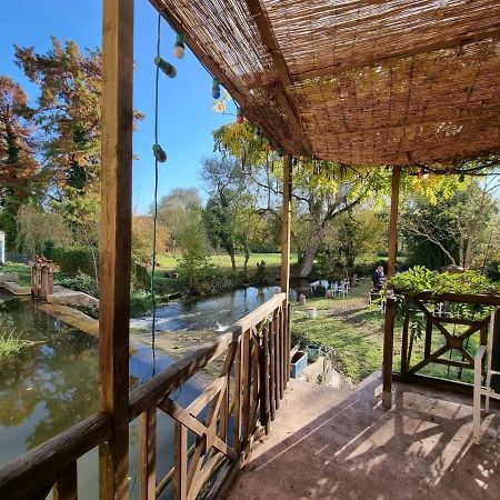 La Roulotte Du Moulin De Palet Villa Baugé Dış mekan fotoğraf